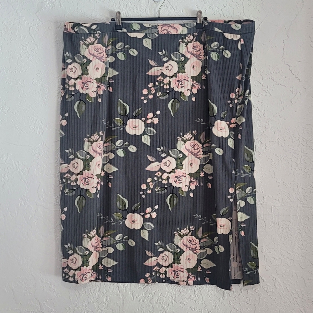LuLaRoe Floral Ribbed Pencil Skirt